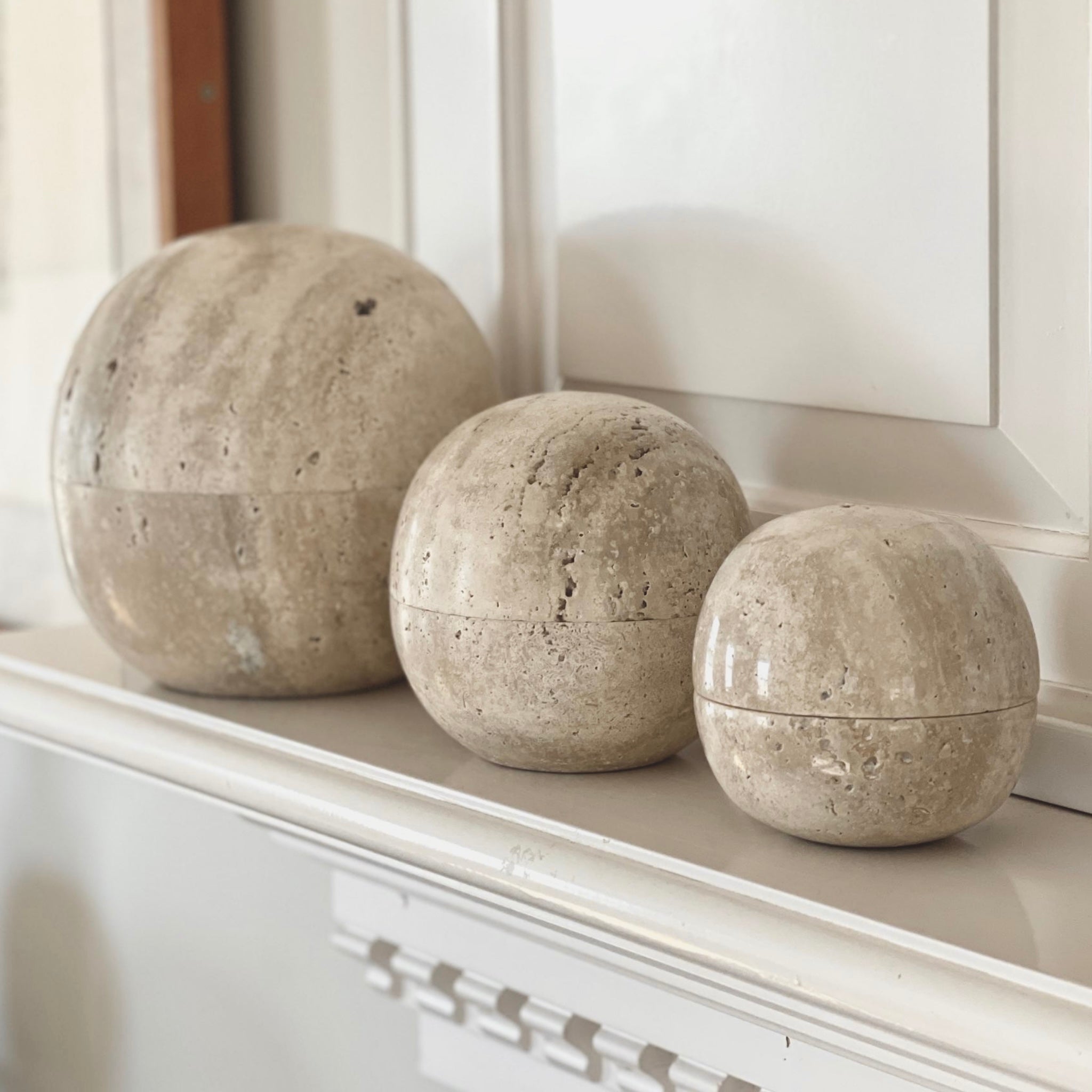 Beehive Marble Cookie Jar Large - Travertine