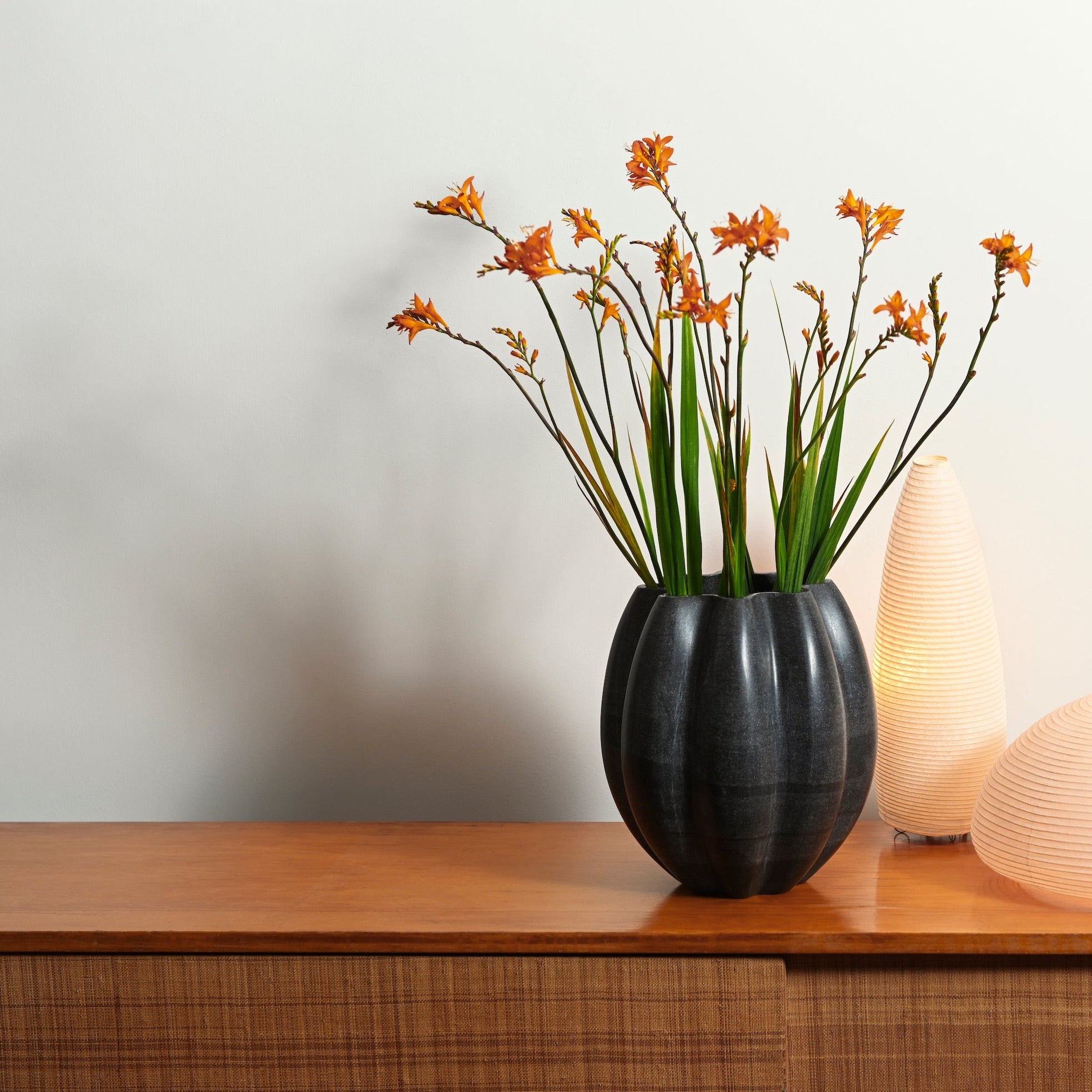 Tulip Vase in Soot (Alessandra Codinha for Anastasio Home)