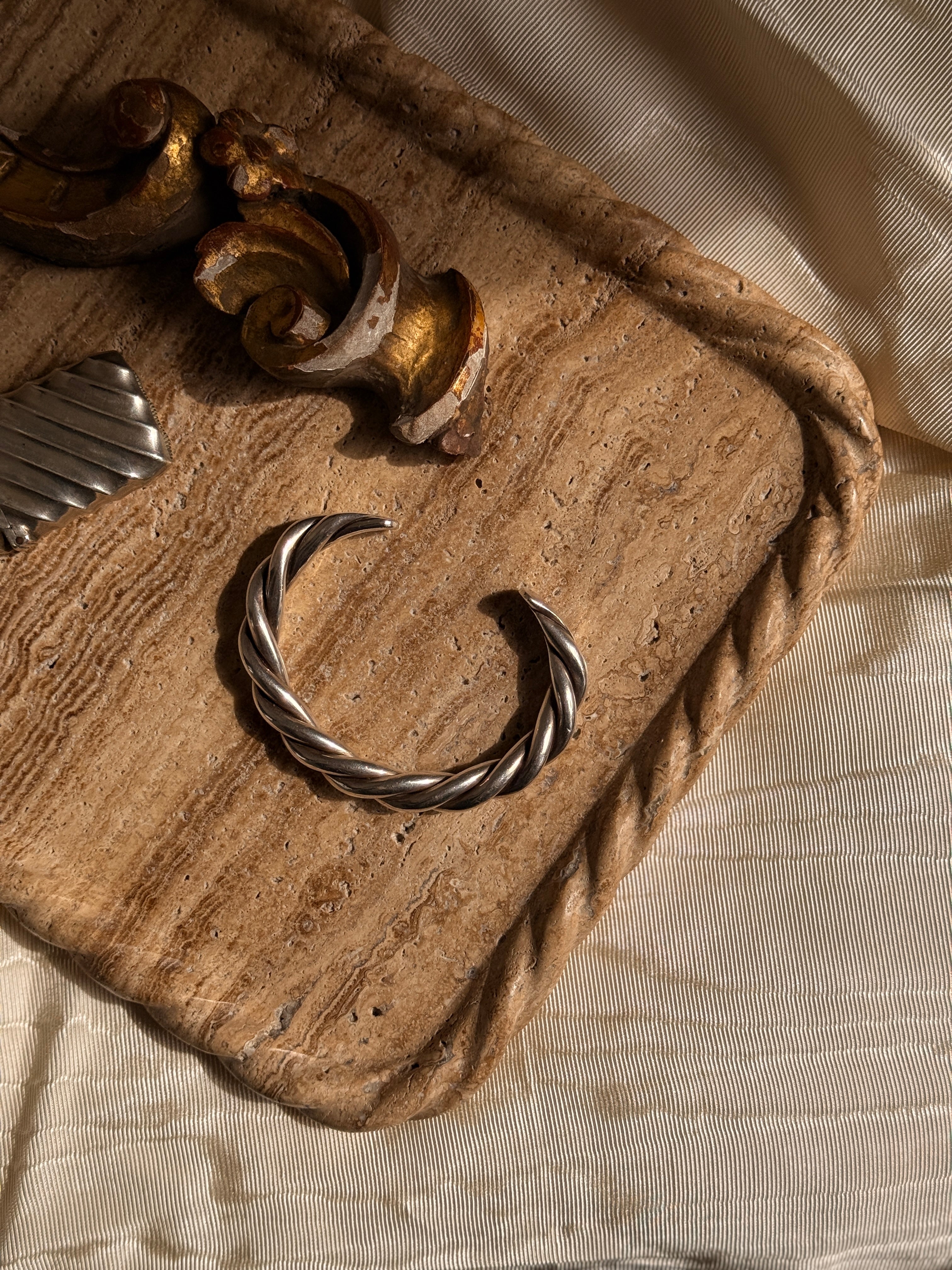 Juliet Tray — Rope-Edge Marble Vanity Tray | Anastasio Home