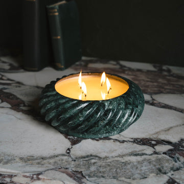 Minot x AH Holiday Cruller Candle in Emerald