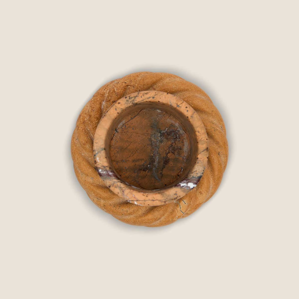 La Tazzina in Desert on a La Corda Piattina in Honeycomb, from above