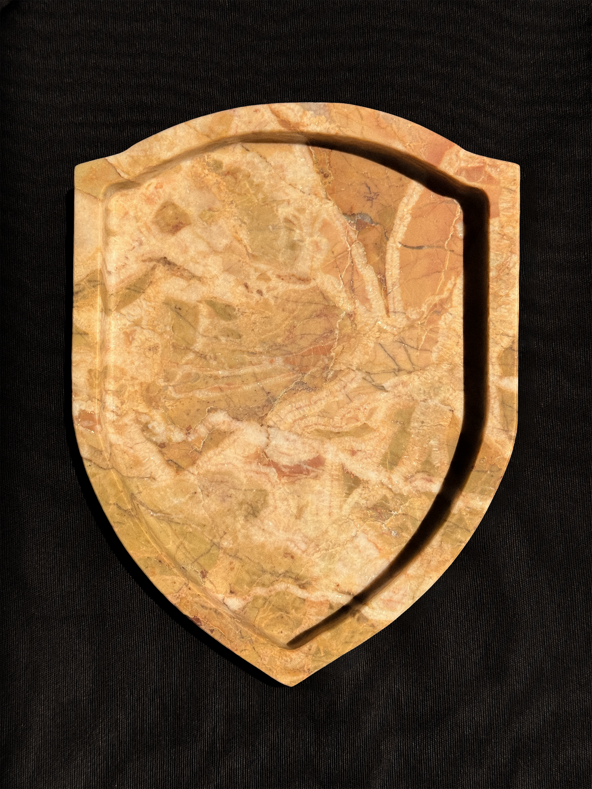 Arched Crest (Rare Earth)