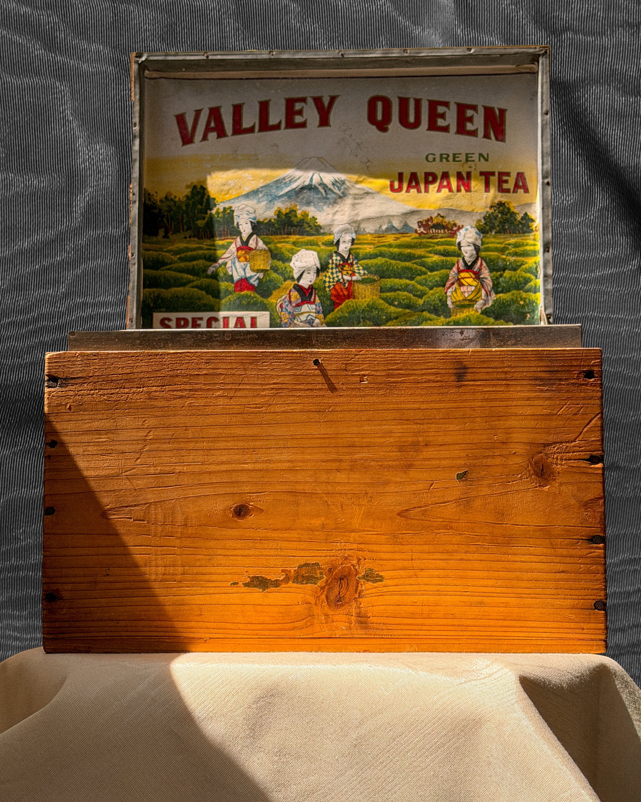 Clementine Vintage Wooden Box
