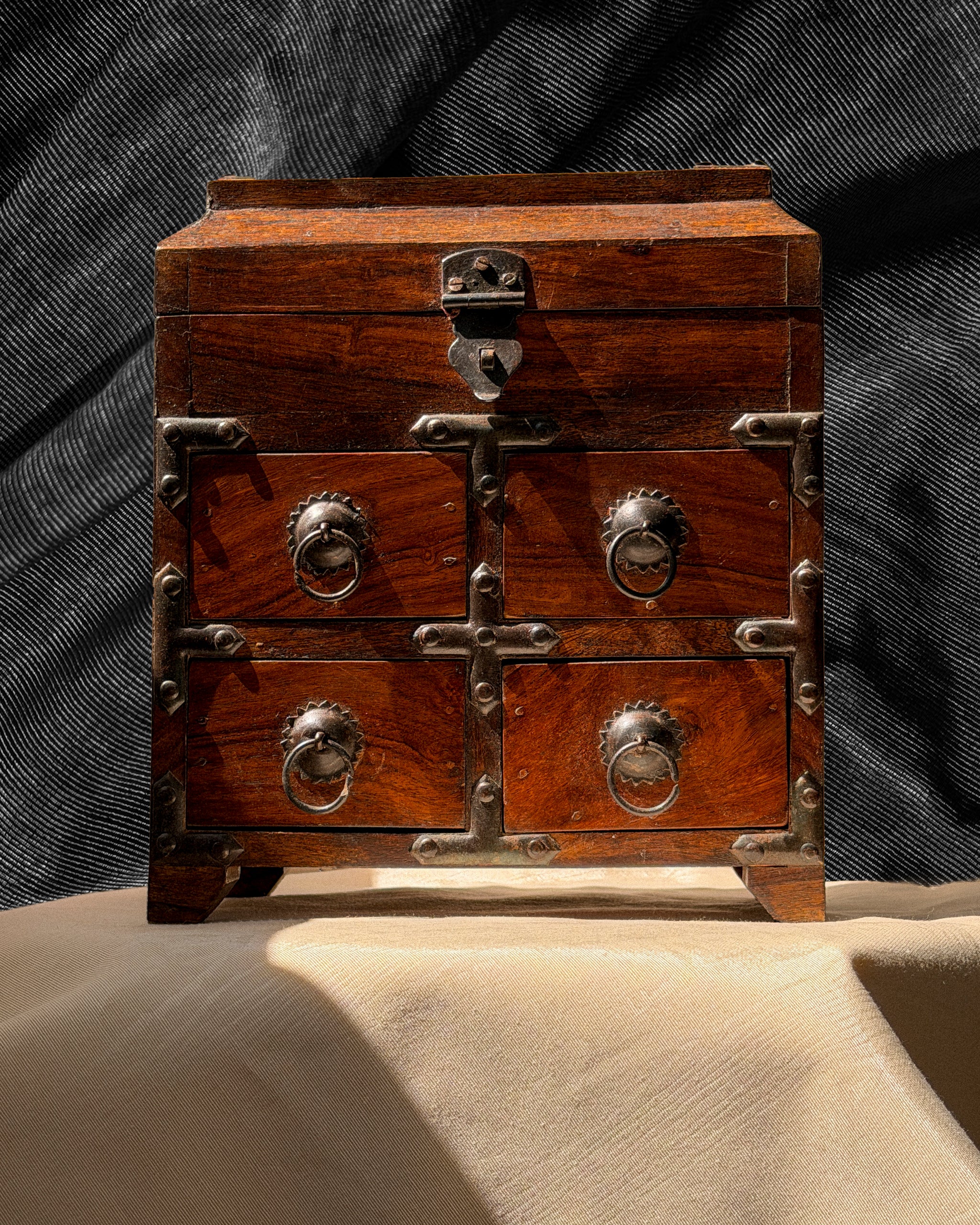 Augusta Vintage Wooden Box