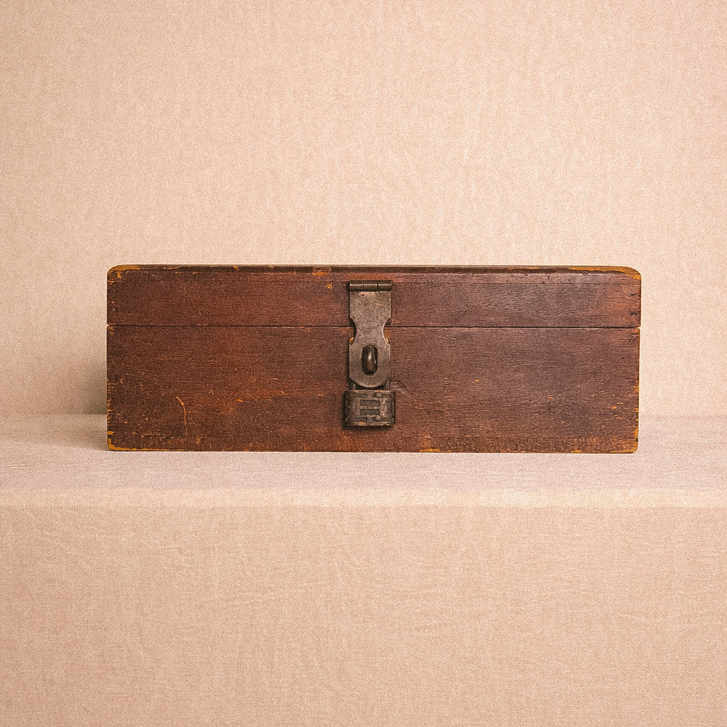 Vivienne Vintage Wooden Box | Anastasio Home