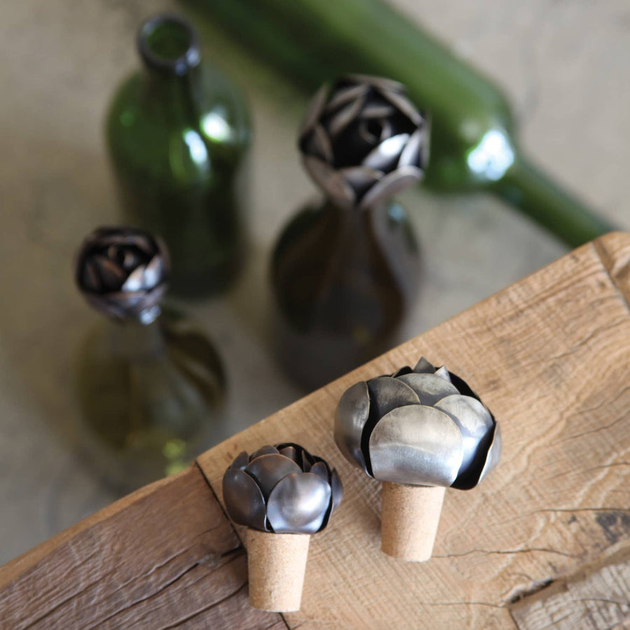 Flower Bottle Stop in Antique Silver